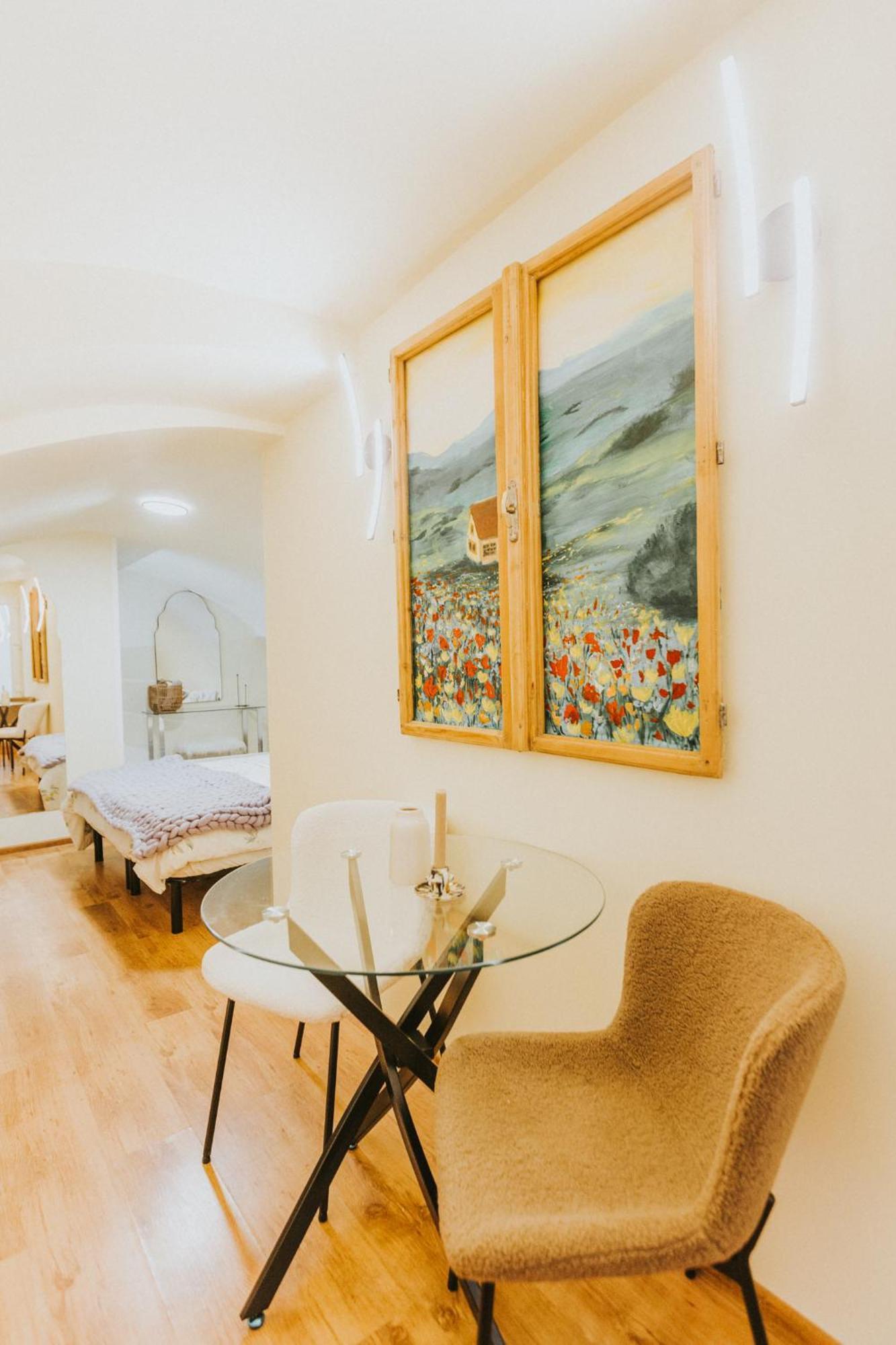 Locart -Cozy Downtown Apartment, Near Black Church With Free Wi-Fi Brasov Exterior photo